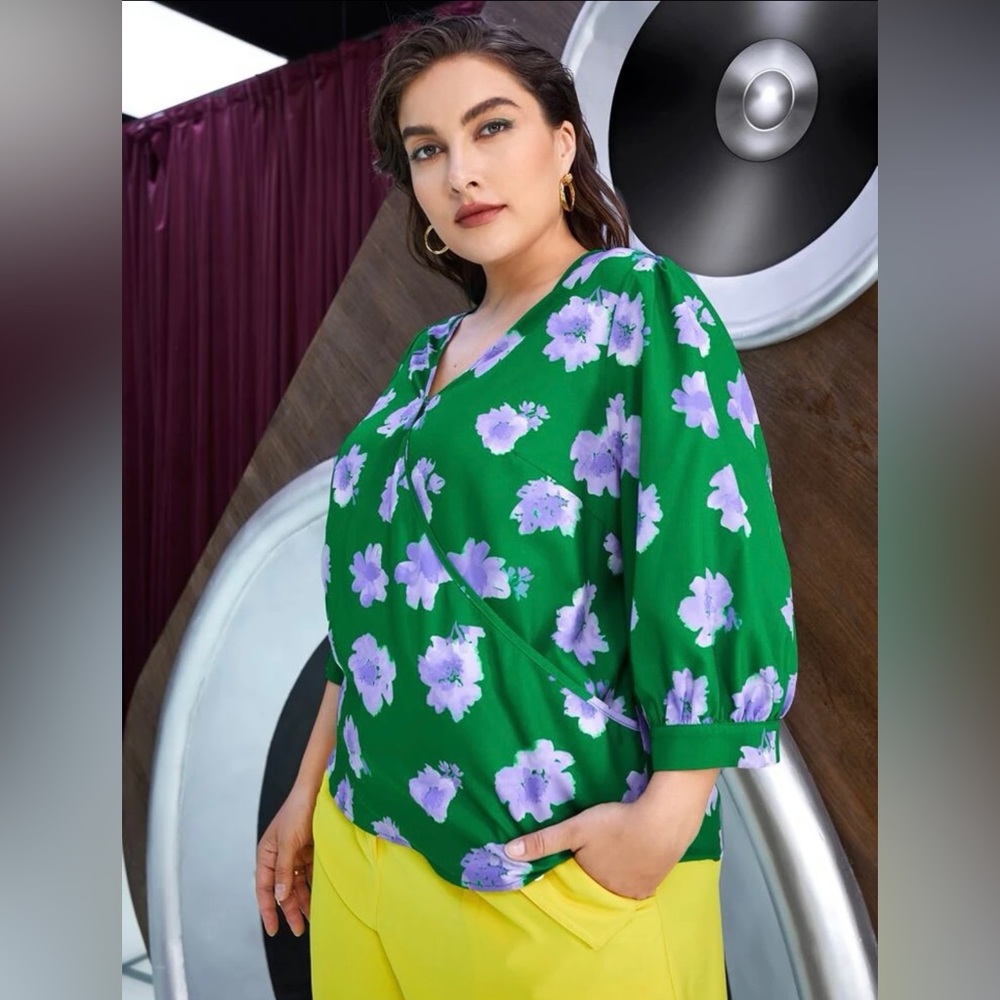 Green Floral Print Bishop Sleeve Blouse